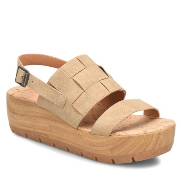 Korks FRAYA WEDGE CLOG IN NATURAL NUBUCK 9 - Picture 1 of 6